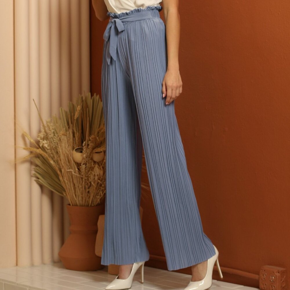 Design by Olivia Modern Haze Ribbon Tie Pleated Wide Leg Palazzo Pants NWT